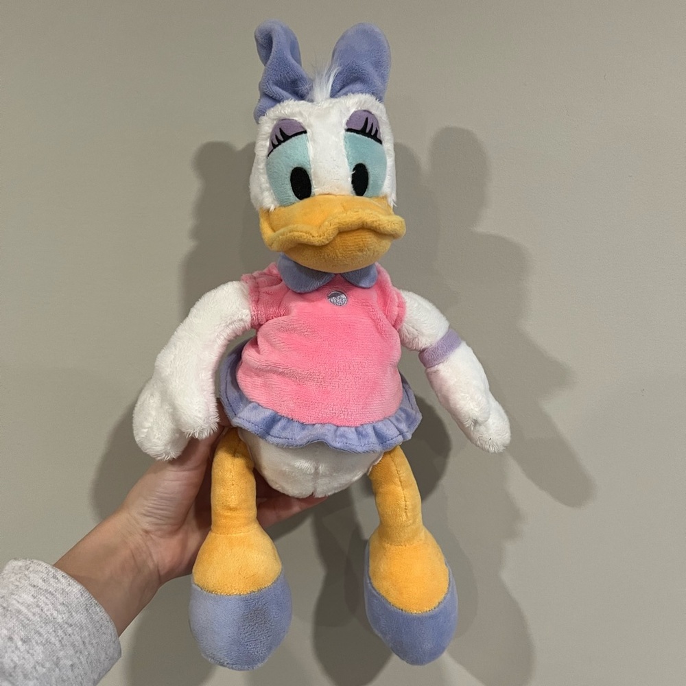 Disney Store Daisy Duck Plushy Walt Disney World